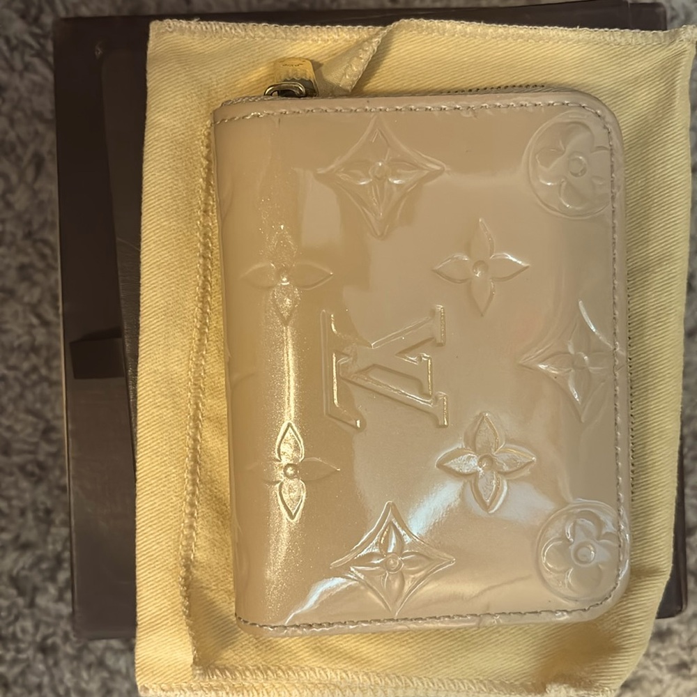 Louis Vuitton ZIPPY COIN PURSE
